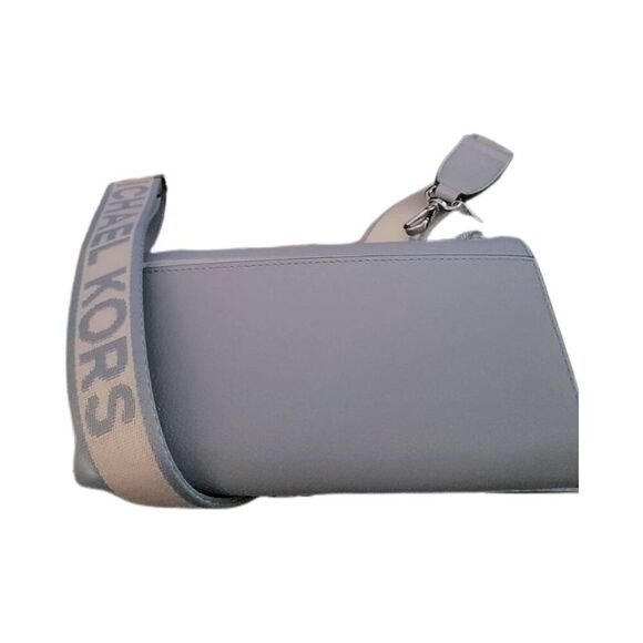 NWT~MICHAEL KORS Large East West Crossbody Bag Purse Pale Blue~Gift Boxed - Picture 2 of 4